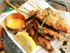 翘胡子童年小牛排-遇见杜尚西餐厅(万达金街店)