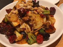 素麻辣香锅-朵朵开素食餐厅(后宰门街店)