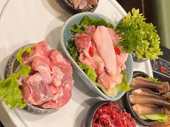 -得意咚瓜·顺德鱼生·冬瓜盅火锅