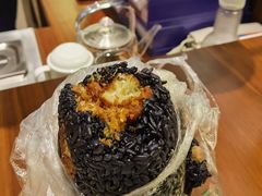 乌米老油条加肉松-芳婆糕团店(王府大街店)