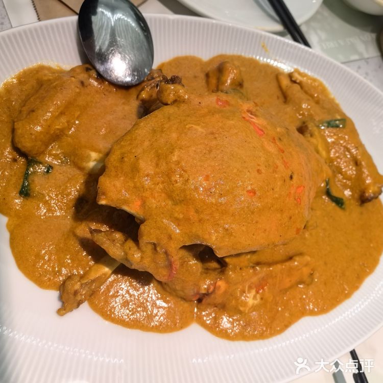 点了双人套餐，如果说吃饱，两人点一份套餐，就可以了