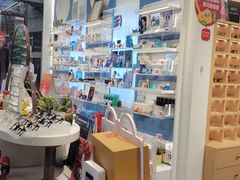 -一代眼镜(浦东大拇指广场店)