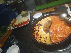 -两三事小郡肝串串香火锅(桂庙店)