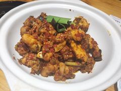 -野山舂·贵州现舂酸汤火锅(鸿通城店)