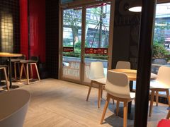 用餐区-肯德基(凤凰海店)