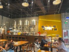 -HUZI虎滋精酿餐吧(京西大悦城店)