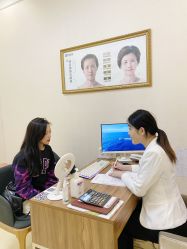 -广州健丽·去眼袋医疗美容机构