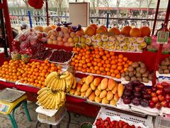 -乌恰市场(彩虹商场店)