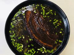 -小龙大肉面馆