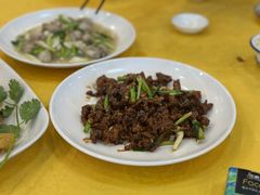 姜葱牛梅皮-巫记鸡饭店