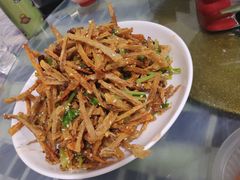 -桂萍特色牛筋牛杂(长堤街总店)