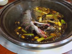 -忆乡情铁锅炖鱼饭店(延庆店)