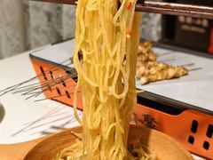 -嗨辣小聚·盘锦河蟹·海鲜烧烤龙虾(盘锦十年好店)