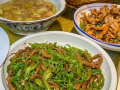 -董厨煨汤馆(车站路店)