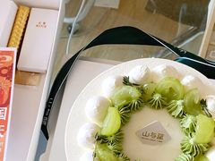 -山与蓝·轻糖鲜果蛋糕(勒泰店)