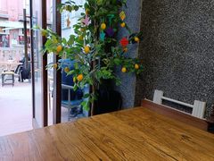 -陈仓老街美食天地