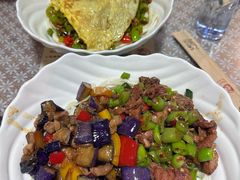 茄子肉丁小公鸡双拼拌面-文三里屯面馆(三里屯店)