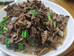 -芦茨金富饭庄·25年老字号·专做稻草鸡