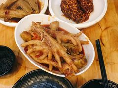 -二孃鸡爪爪(东郊记忆店)