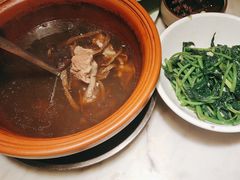 -偶屋里钵少爷(时代广场店)