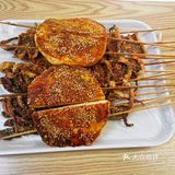 莫名而来，徐胖铁板串～铁板鱿鱼。