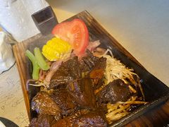 -穹六人间 people 6(岳阳路店)