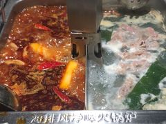 -海底捞火锅(明湖路店)