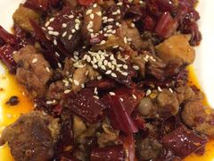 -兔行天下-鸿鹤鲜锅兔(中海国际店)