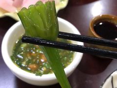 -菌之家·专业纯野生菌火锅·特色炒菌