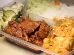 -同济大学本部学苑饮食广场