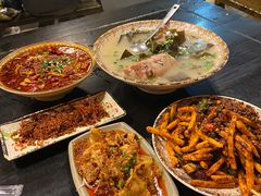 -醉八仙热酒馆(渝中店)