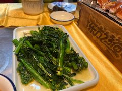 清炒菜心-东方之猪四更烤乳猪(金垦总店)