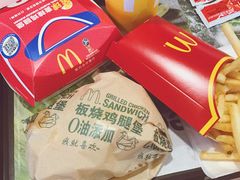 -麦当劳(海岸城店)