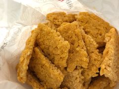 蛋黄锅巴-上海哈尔滨食品厂(淮海中路店)