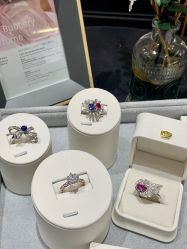 -克拉花园珠宝(诚品生活店)