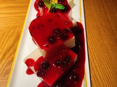 蓝莓山药-波螺油子·海肠捞饭·青岛菜(银座店)