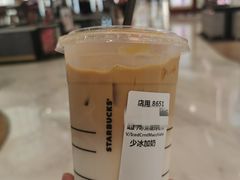 -星巴克臻选(上海淮海百盛购物中心店)