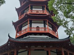 -绳金塔