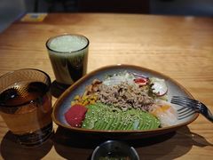 -POKEE VIA&Brunch·维娅(重庆来福士店)