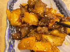 -维吾尔餐厅(宜山路店)