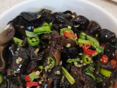 -琼大师东方烤乳猪(亚特兰蒂斯店)