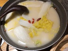 -吃饭皇帝大(合生汇店)