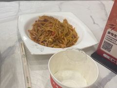 -江城燕子大排档(江汉路步行街店)