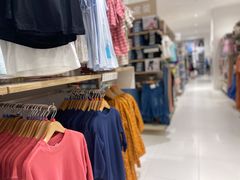 -优衣库(珠海华发商都店)