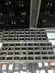 -Wisezone唯点穿耳打耳洞专业国际连锁品牌