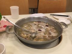 -一席地·本地鸡窝·杭帮鸡火锅(萧山银隆百货店)