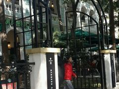 -星巴克臻选(广州沙面店)