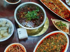 -陈胖子鱼庄(黄辣丁新津店)