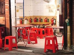门面-威邵鸡煲(西华路总店)