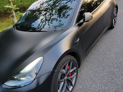 -TESLA 特斯拉(广州天环广场体验店)